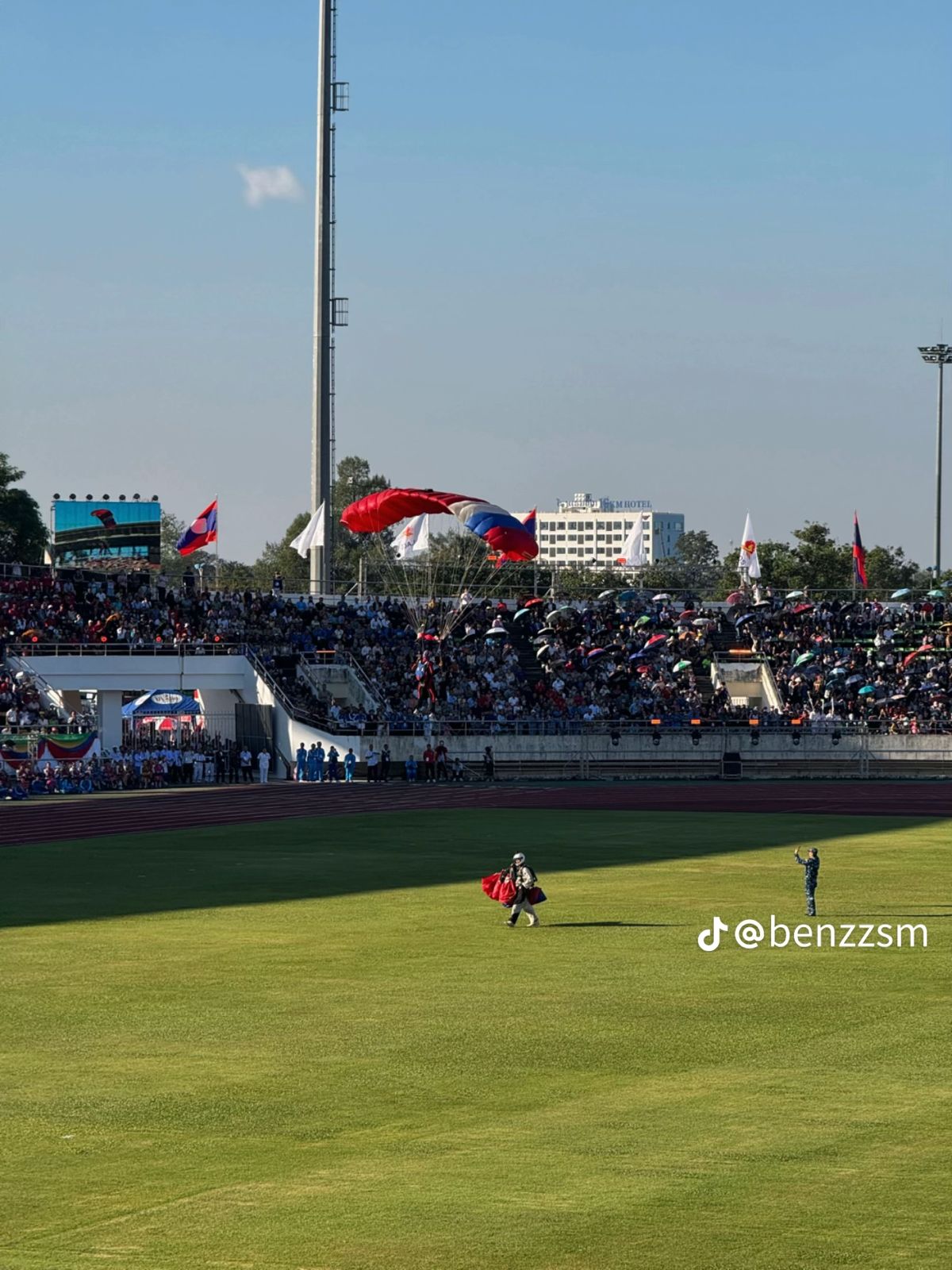 WhatsApp Image 2025-11-17 at 11.22.00_be7daf15